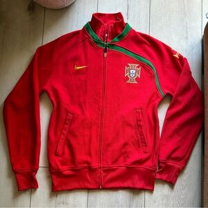 Nike 2008 Portugal Red Track Jacket Mens Medium Full Zip Spell Out FPF Soccer